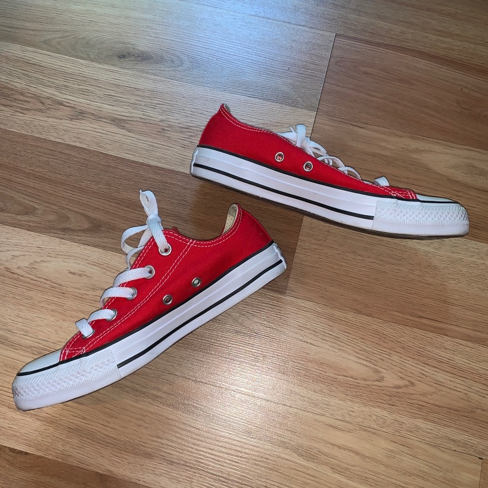 Red Converse